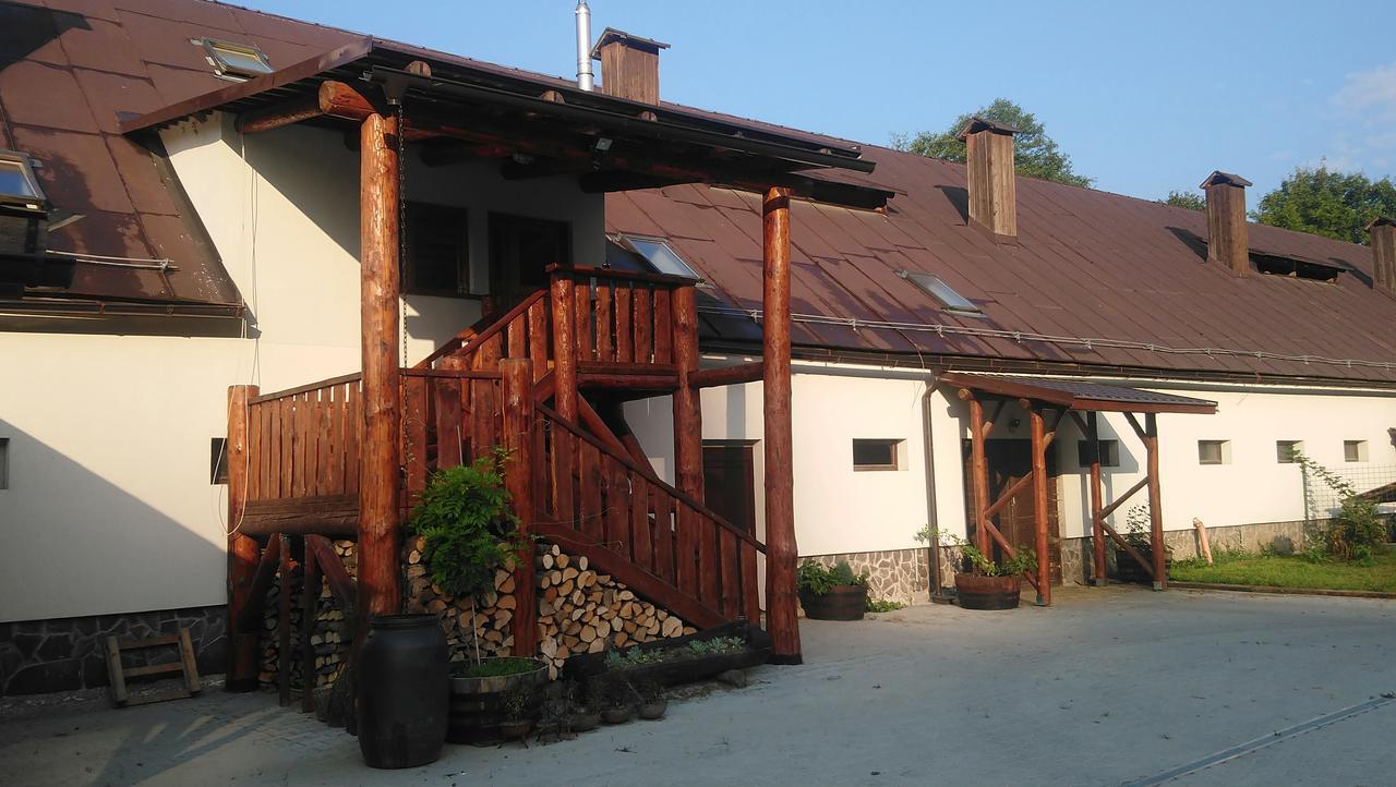Žrebčín Mlynčok Apartamento Slovenska Lupca Exterior foto