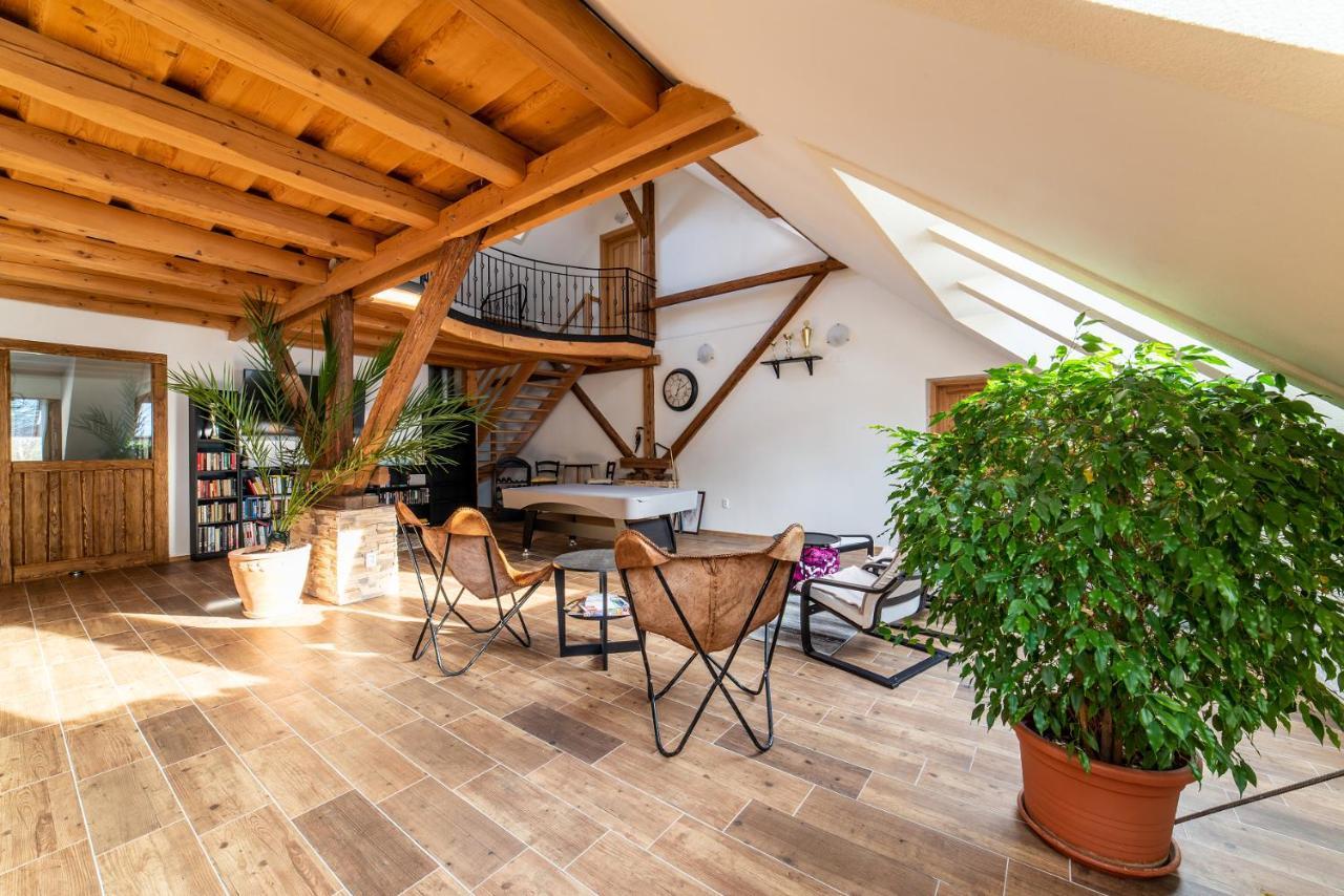 Žrebčín Mlynčok Apartamento Slovenska Lupca Exterior foto