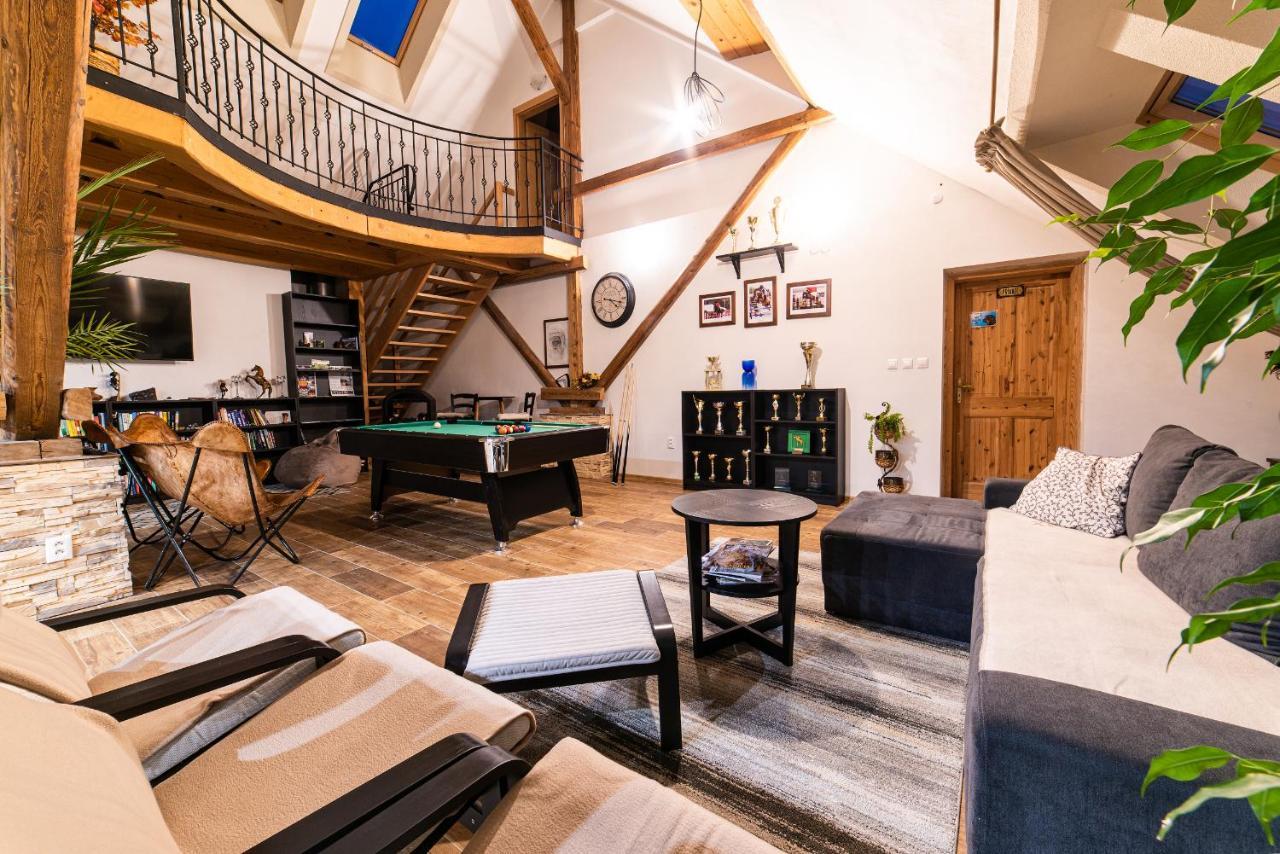 Žrebčín Mlynčok Apartamento Slovenska Lupca Exterior foto